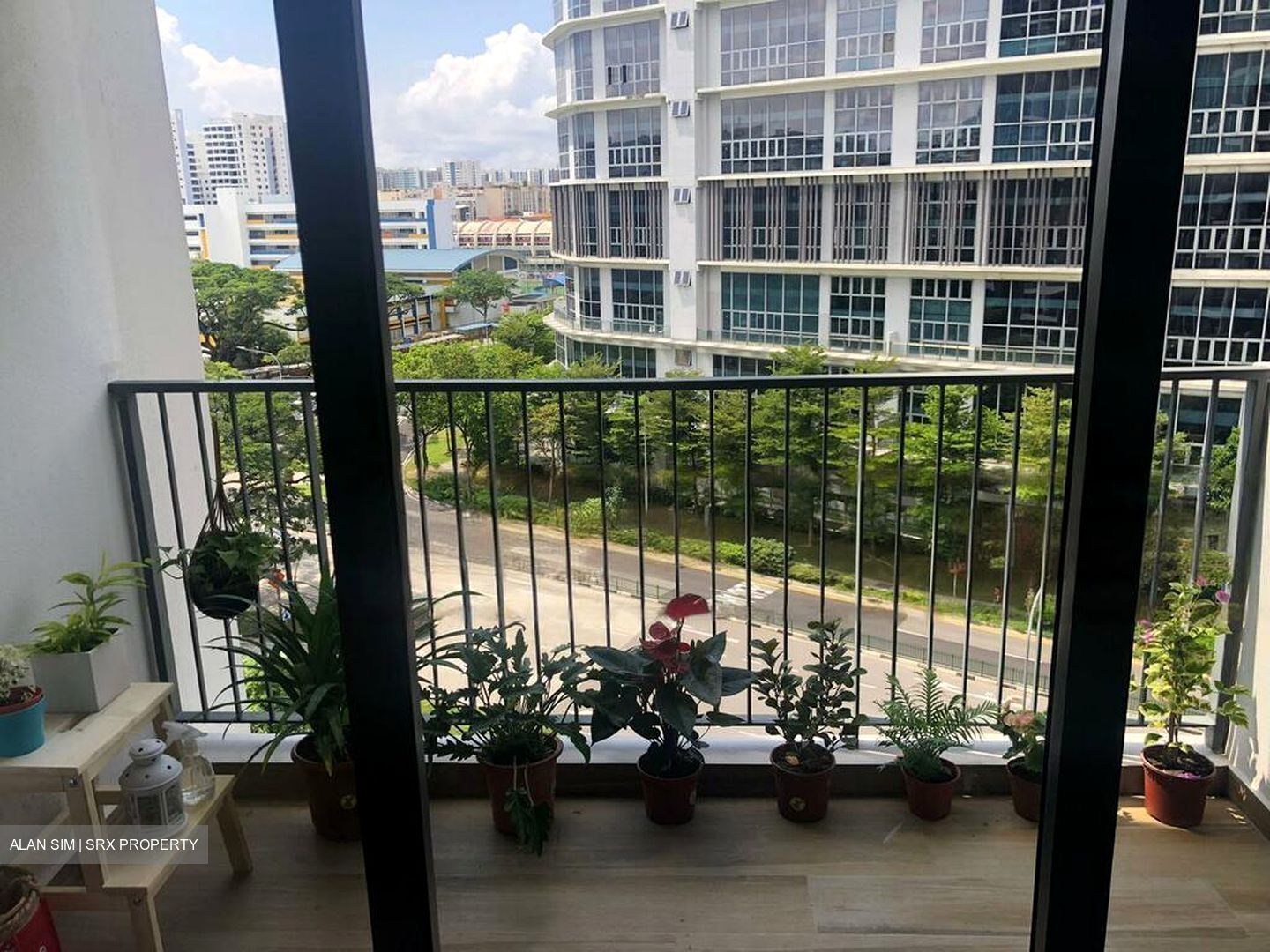 Sims Urban Oasis (D14), Condominium #587703791